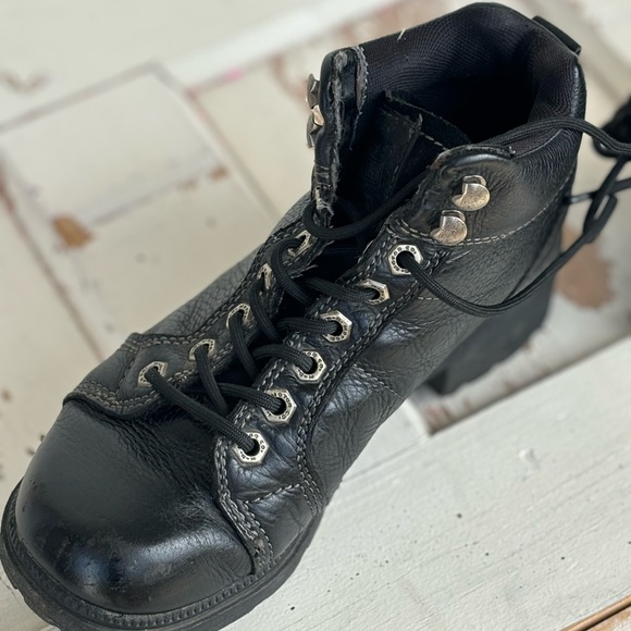 Harley Davidson Tyler 84280 Women's Motorcycle Boots Size 6 Black Lace Up. - Picture 3 of 6